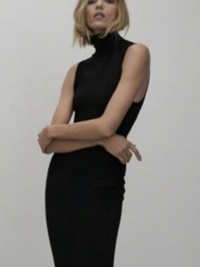 Zara Navy Sleeveless Mock Neck Ribbed Midi Dress